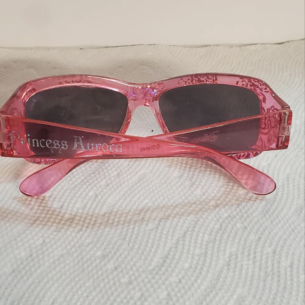 2 pairs Kids Sunglasses Capelli and Disney Princesse Aurora. PINK